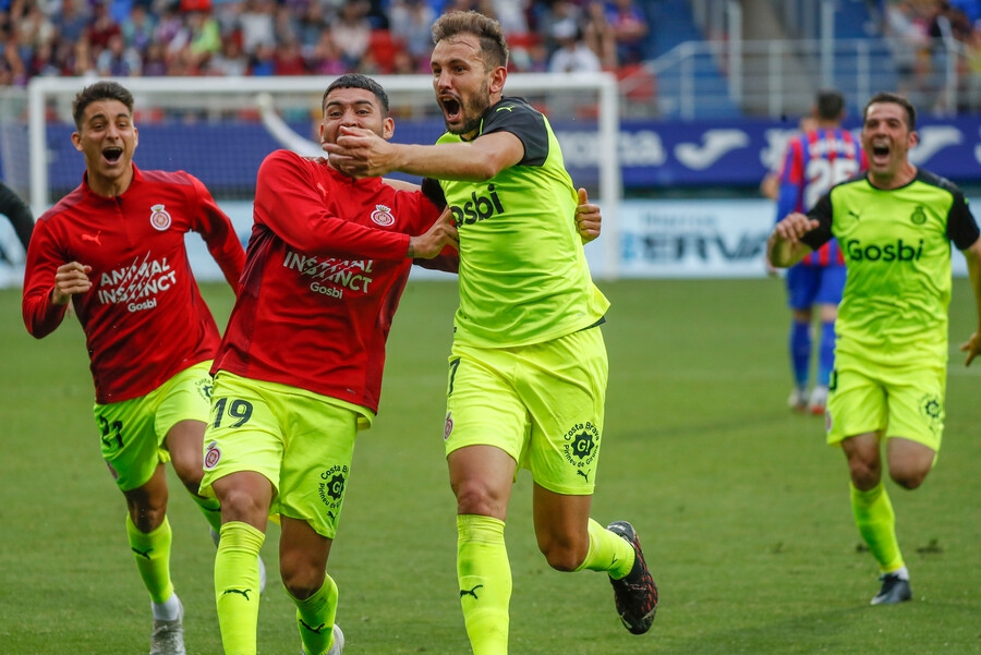 El Real Oviedo se mantiene en el 'play-off' de plantillas con más valor