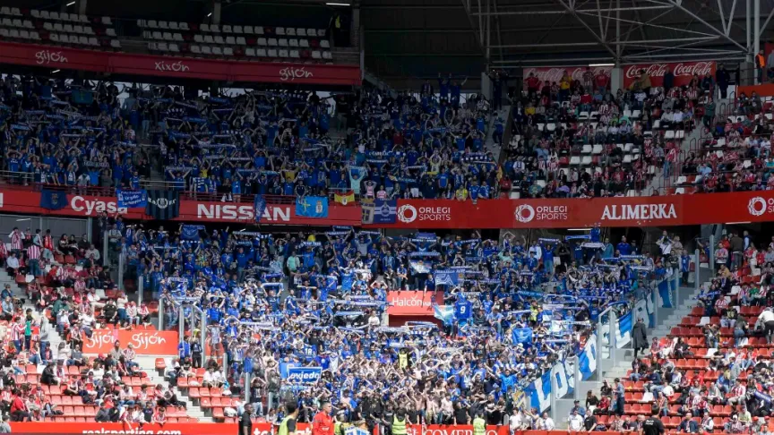 Afición Oviedo El Molinón