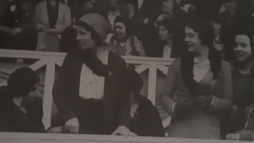 María y Pilar Morís Guisasola
