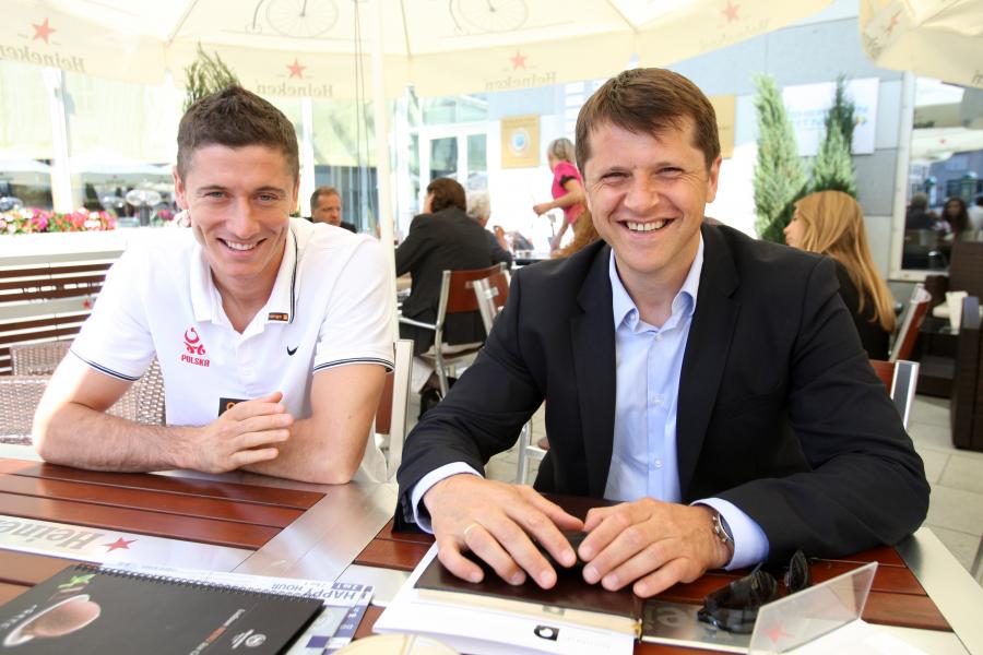 Cezary Kucharski y Robert Lewandowski 