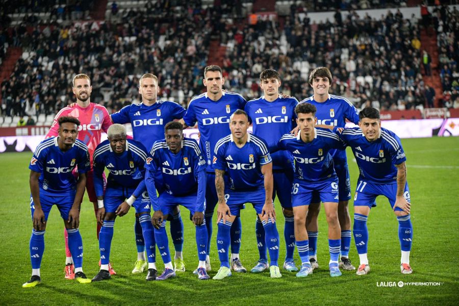 Alineación Oviedo