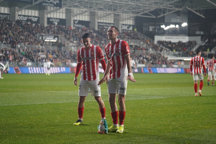 Lander Olaetxea y Jonathan Dubasin