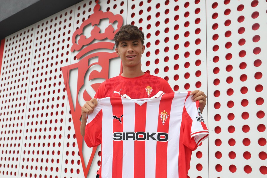 Adrián Sancho