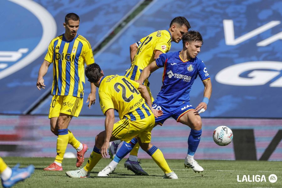 Lucas Ahijado