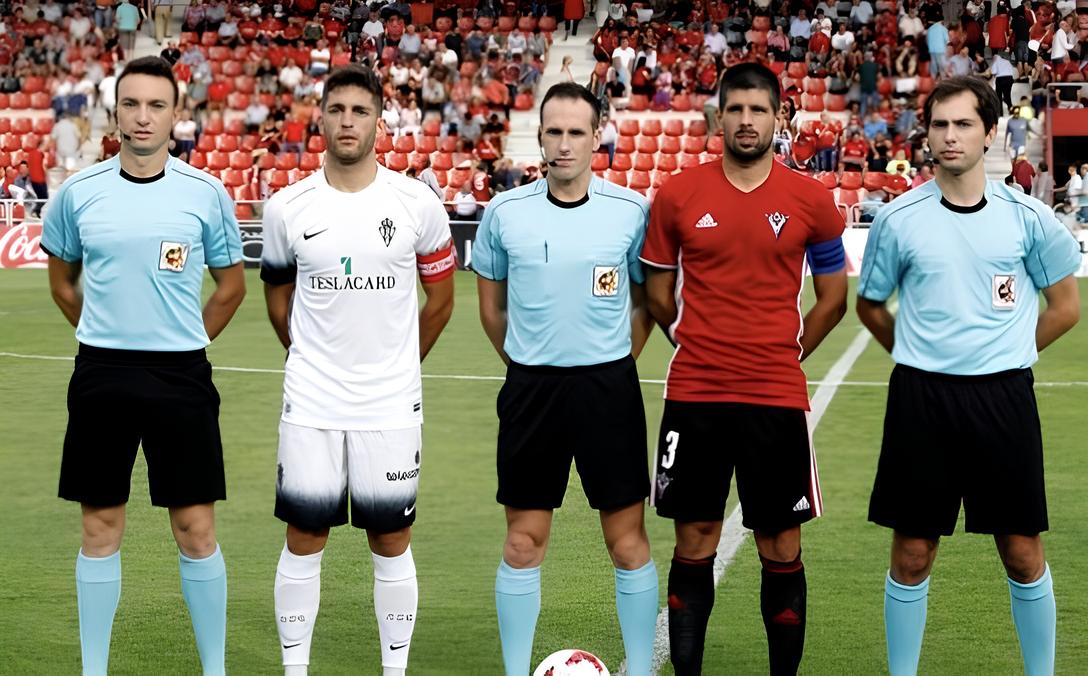 Mirandes - Sportig B