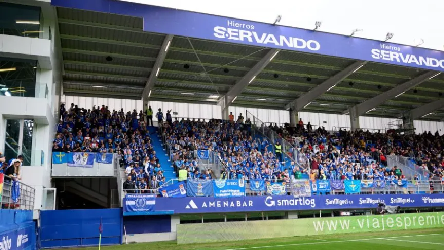 Afición Oviedo Ipurúa