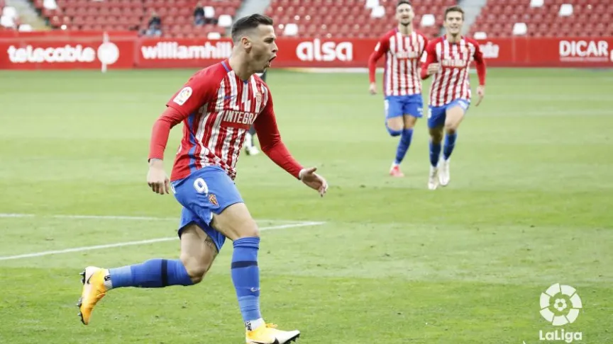 Álvaro Vázquez