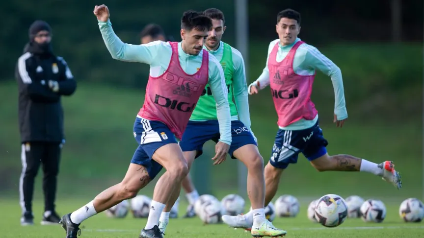 Costas, Lucas y Rama, con Cervera de fondo. 