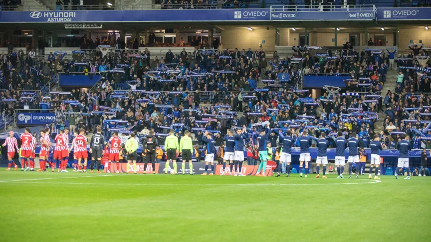 El Carlos Tartiere, con buen ambiente.