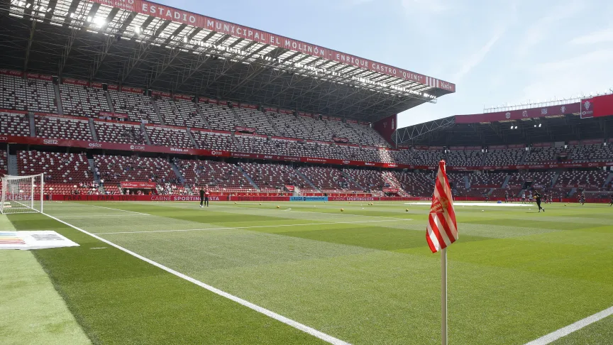 El Molinón. 